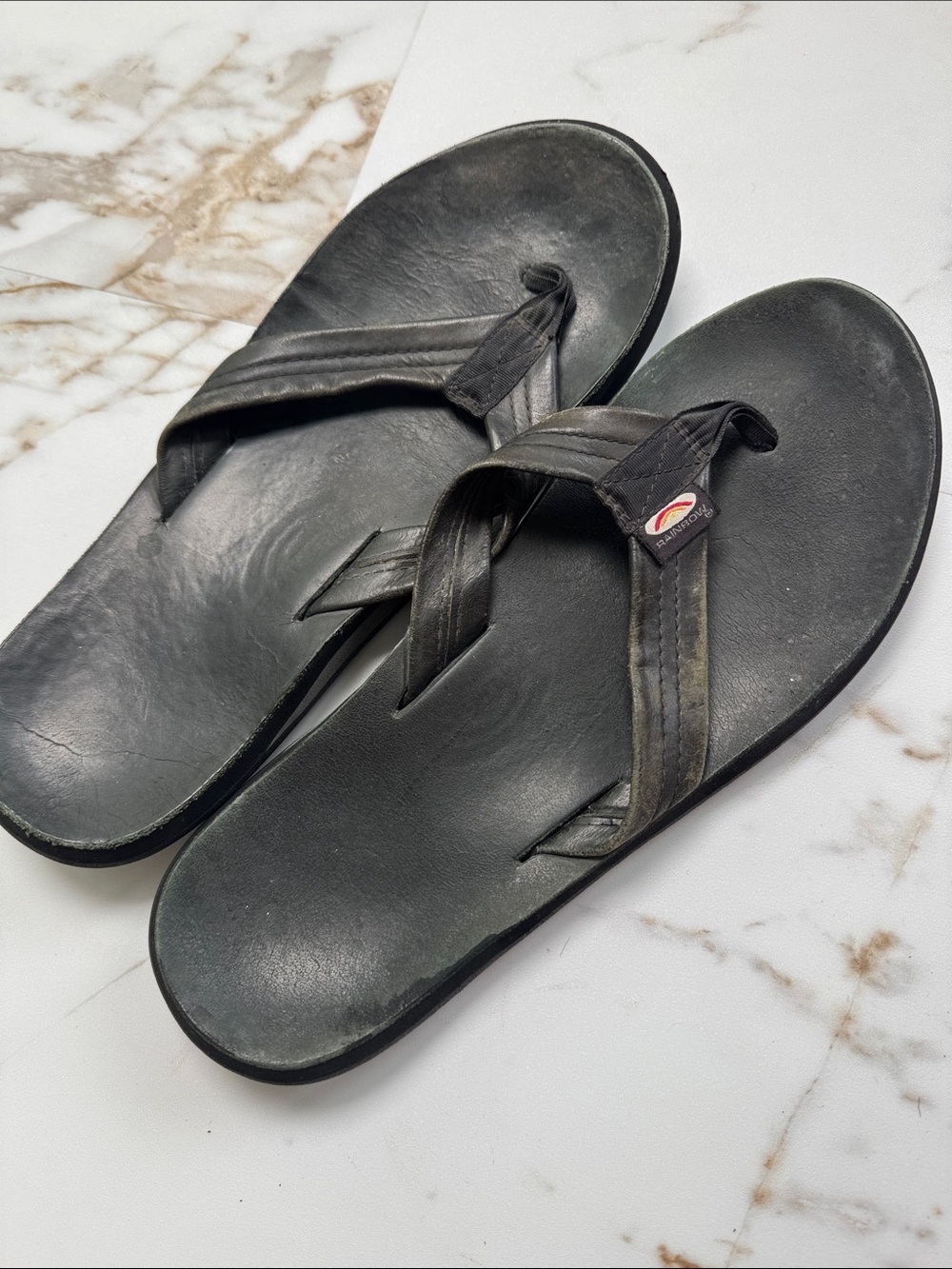 Rainbow Y2K Black Leather Flip Flops Granola Hike Travel Camp Adventure W9.5 M8